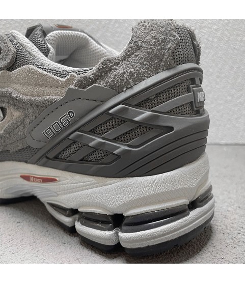 Кроссовки New Balance, серый