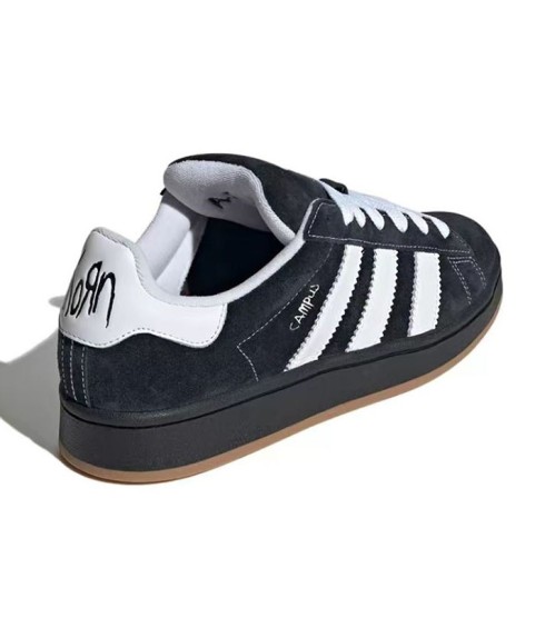 Кроссовки adidas SAMBA, черные с белыми полосками