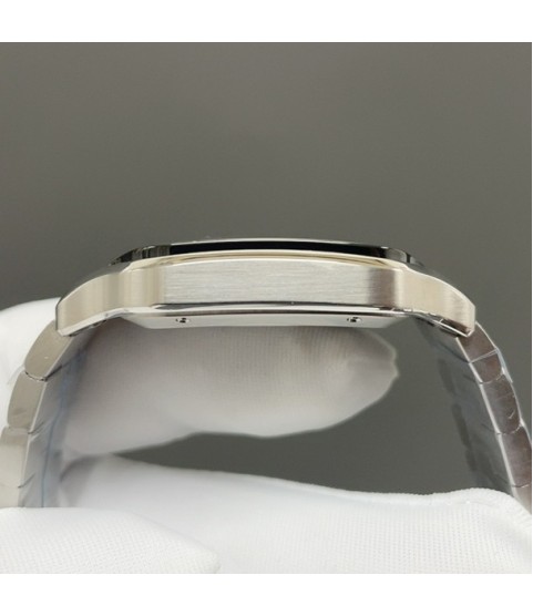 Часы Cartier Santos с черным циферблатом
