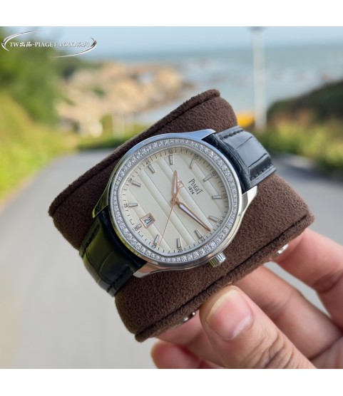 Часы Piaget POLO с бриллиантовым ободком