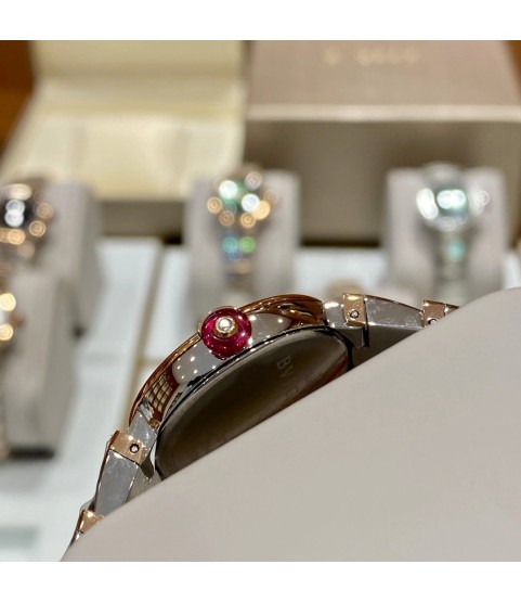 Часы BVLGARI Serpenti, зелёный циферблат