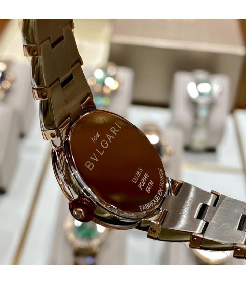 Часы BVLGARI Serpenti, чёрный циферблат