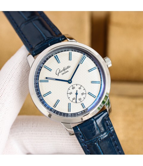 Часы Glashütte Original, синие стрелки