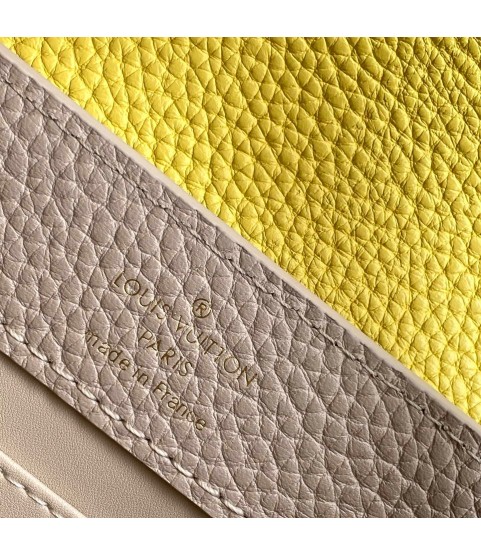 Сумка Louis Vuitton Capucines
