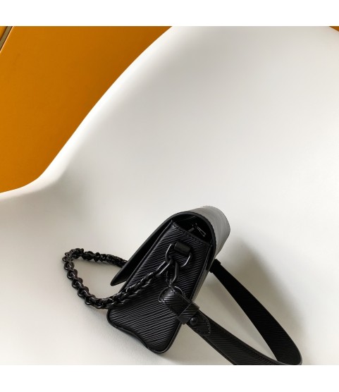 Сумка Louis Vuitton Twist West с цепочкой