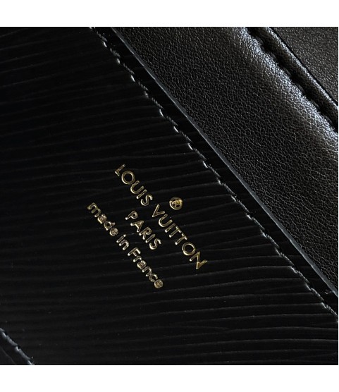 Сумка Louis Vuitton Twist West с цепочкой