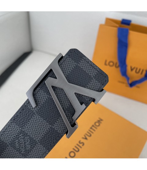 Ремень Louis Vuitton INITIALES мужской