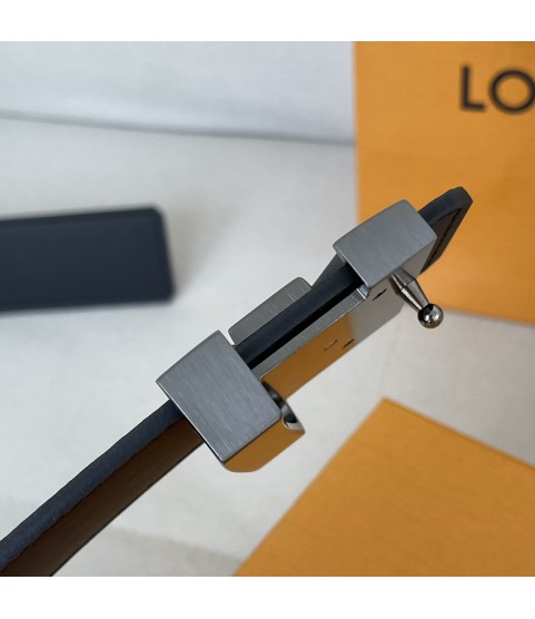 Ремень Louis Vuitton INITIALES мужской